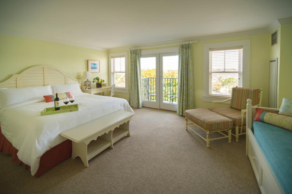 ויניארד הייבן Mansion House Inn מראה חיצוני תמונה