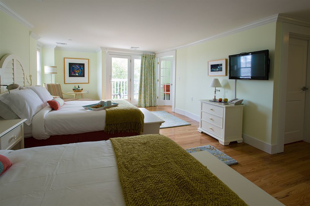 ויניארד הייבן Mansion House Inn מראה חיצוני תמונה