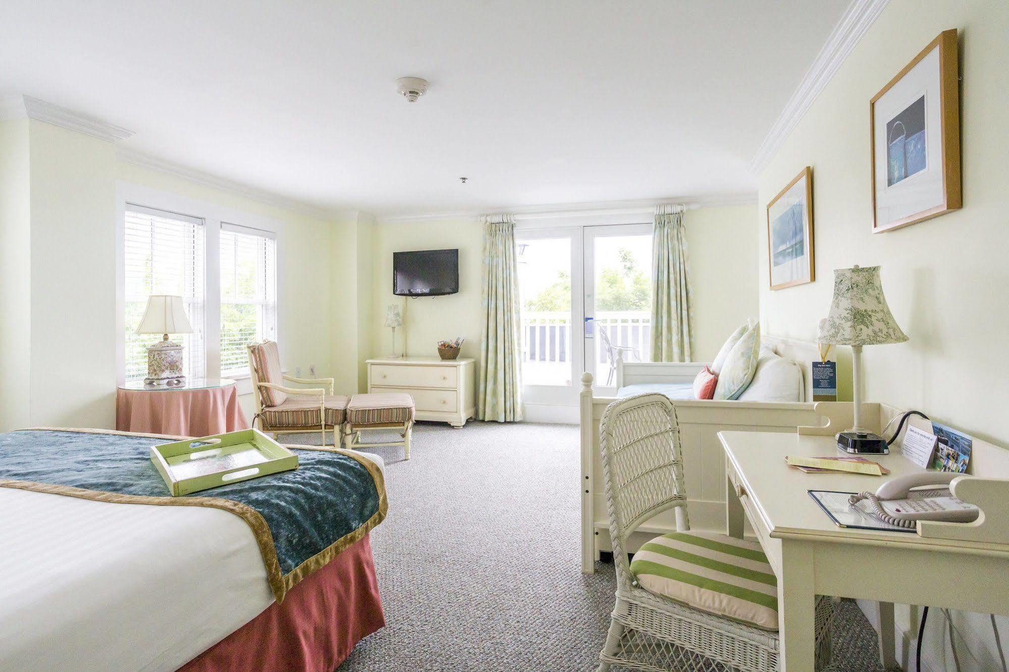ויניארד הייבן Mansion House Inn מראה חיצוני תמונה